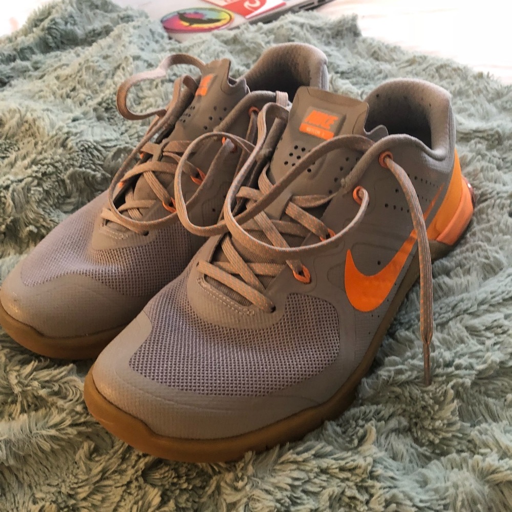 Nike Metcon 2. W 9.5/ M 8